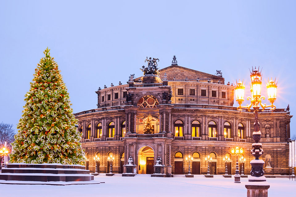 Zur Weihnachtszeit in der Semperoper